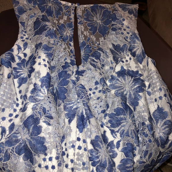 French Connection Lace Sleeveless Top 6 - Picture 6 of 7